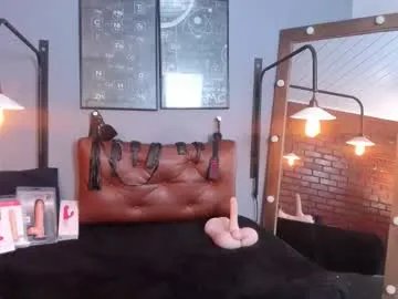 samantha_mature56 on Chaturbate