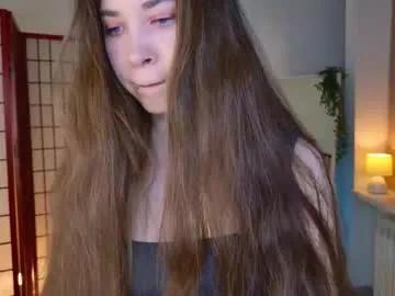 silentlily — shorts off *  hi hi  i'm Lily.   I'm still very shy, but we can have a heart-to-heart talk with you  #braces #new #muscle  #shy  #nonude [71 tokens remaining]
