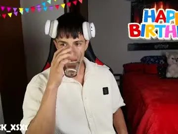 strong_jackxxx on Chaturbate