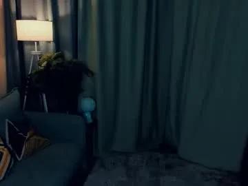 tessiekhanponaphan on Chaturbate 