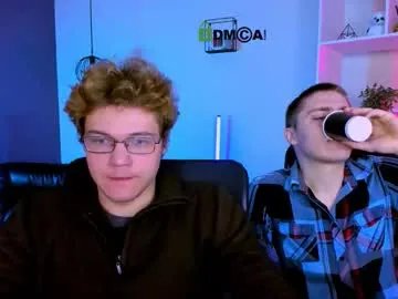 thomas_crow — GOAL: flash dick [99 tokens remaining] Welcome to my room! #bigdick #cum #teen #18 #cashmaster