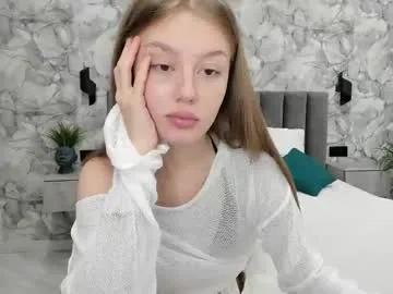 ultima_ma18 — body tour  #feet #cute #nonude #teen #18 [300 tokens remaining]