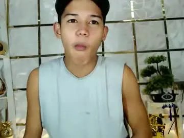 urdreamboy_clarin on Chaturbate