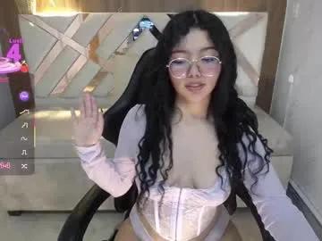 victoria_castillo_b — Guys im very horny. give me hot orgasm! - #feet #new #latina #natural #teen