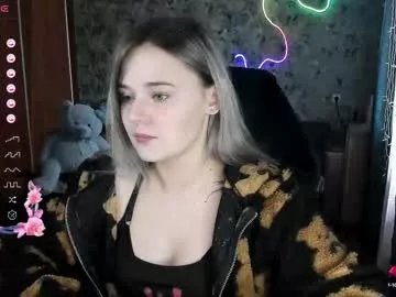 your_small_bunny on Chaturbate