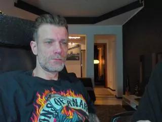 monty_adams performants stats from Flirt4Free