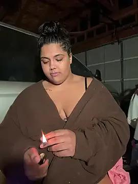 1n0nlythroat — Just because I deserve it 