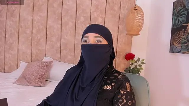 _alishaa_c on StripChat