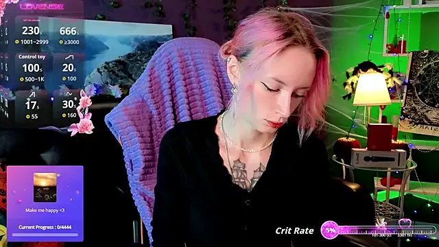 _HelenCarter on StripChat