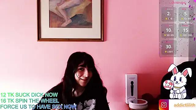 AddictCouple on StripChat 