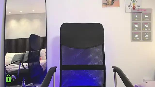 alahia_mellers on StripChat 