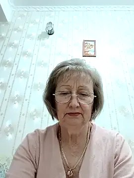 AlikaSwan5821 — Freechat on StripChat