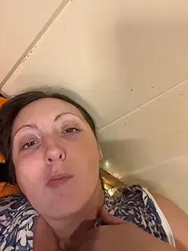 allnaturalmermaid on StripChat 