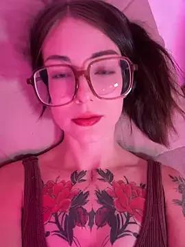 alwaysapril on StripChat 