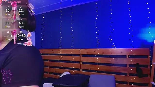 ambar_lover on StripChat 