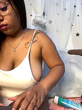 AnnePrince- on StripChat 