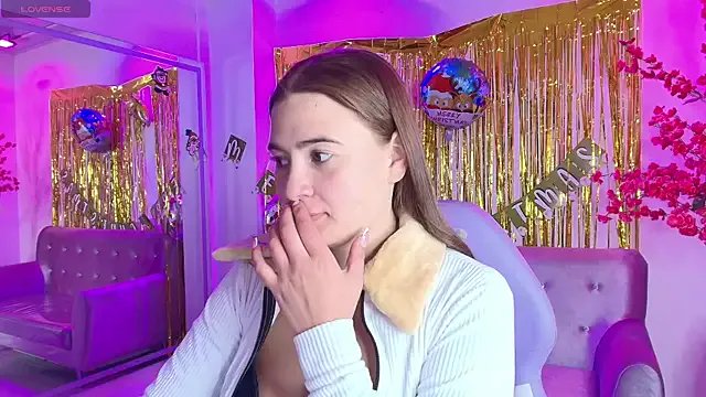 Antonella_wild on StripChat