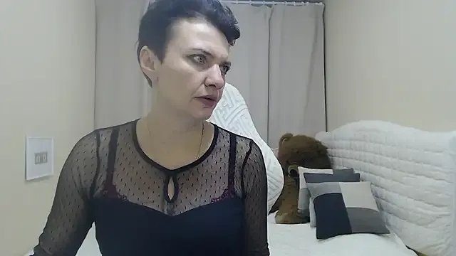 AvaSaturnian — Give me a happy day