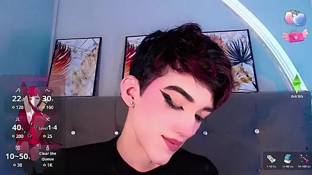 Baby_FenixTS on StripChat 