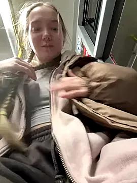 bambi_lu — naughty booty shake