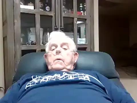 bootlegmanz on StripChat 