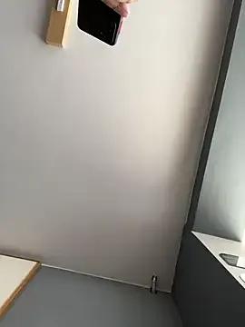 charlotte_stevenss_ — Naked all,big squirt?shh people here