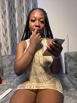 cocoluvx on StripChat