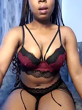 cocoluvx on StripChat