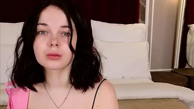 DeniseReese from StripChat is Freechat