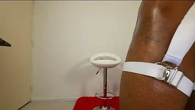 DiegoXXL111 on StripChat