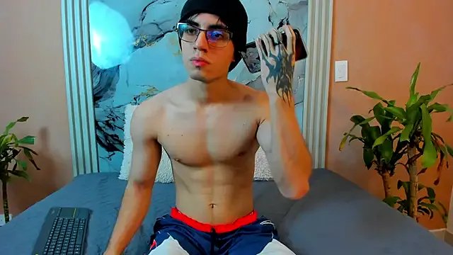 eren_jeager on StripChat