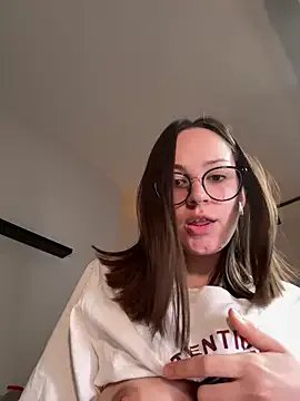 Eva_kinkystudent on StripChat