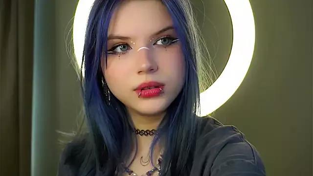 EvelyynLopez on StripChat 
