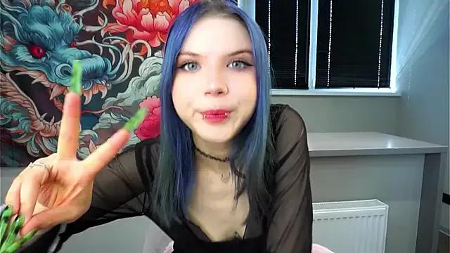 EvelyynLopez on StripChat 