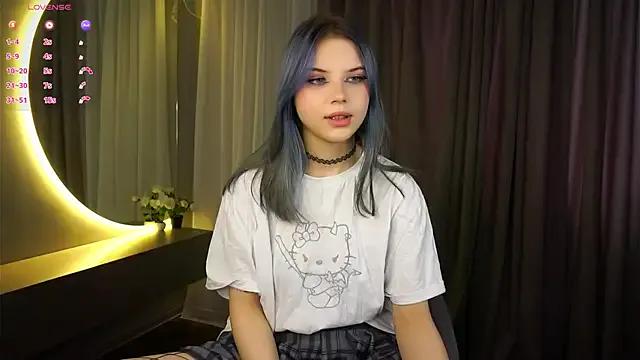 EvelyynLopez on StripChat 