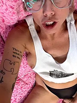 goodgirlbabydoll on StripChat