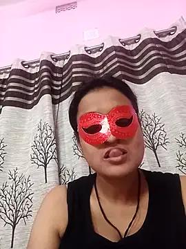 Gullapi on StripChat 