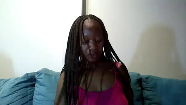 Hardnipples8 on StripChat