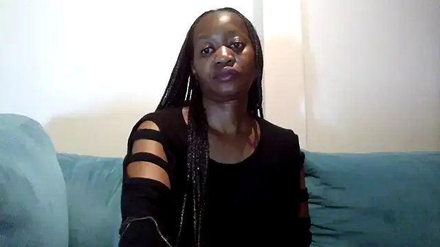 Hardnipples8 on StripChat