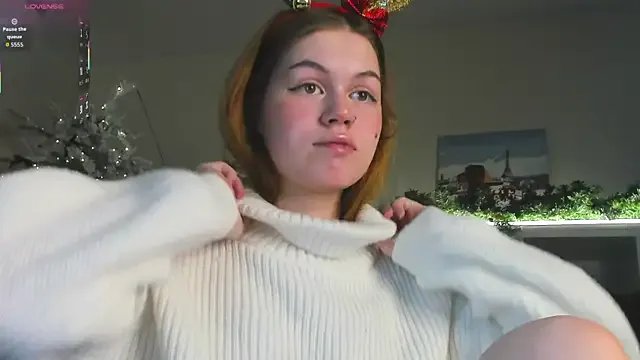 HeatherNextDoor on StripChat