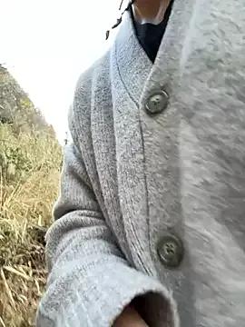 Hideen-real-face — show