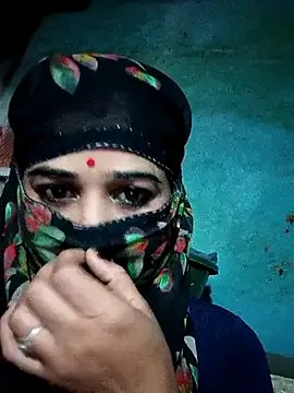 Hot_kamla on StripChat