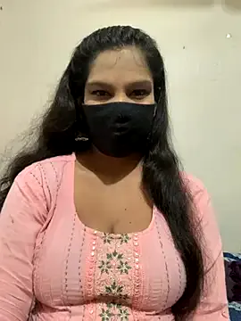 hottiess69 on StripChat