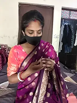 Hotty_couple on StripChat