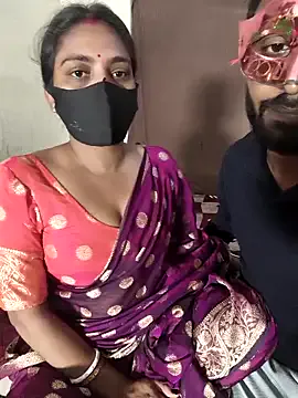 Hotty_couple on StripChat