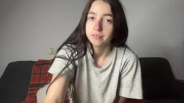 iren_ferrari from StripChat is Freechat