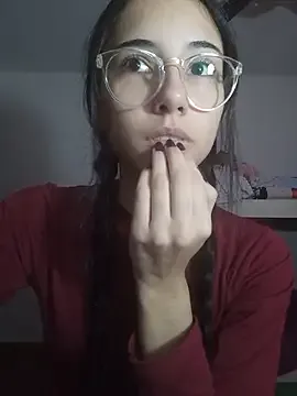 isaaabelaaa on StripChat