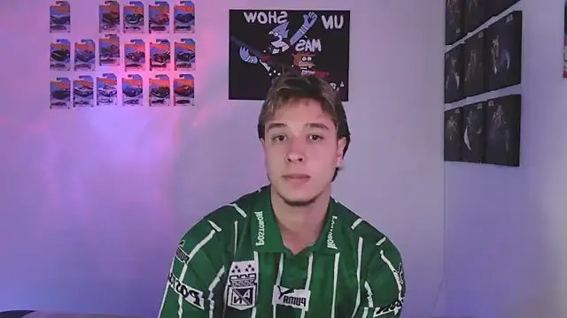 jack_walker190 on StripChat