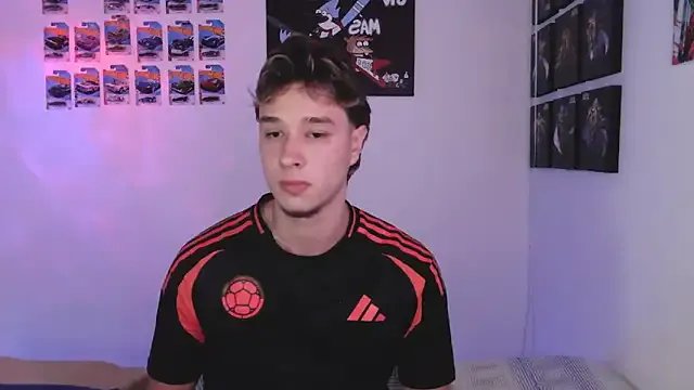 jack_walker190 on StripChat