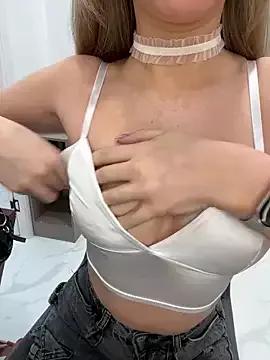Jackie_White_ from StripChat is Freechat